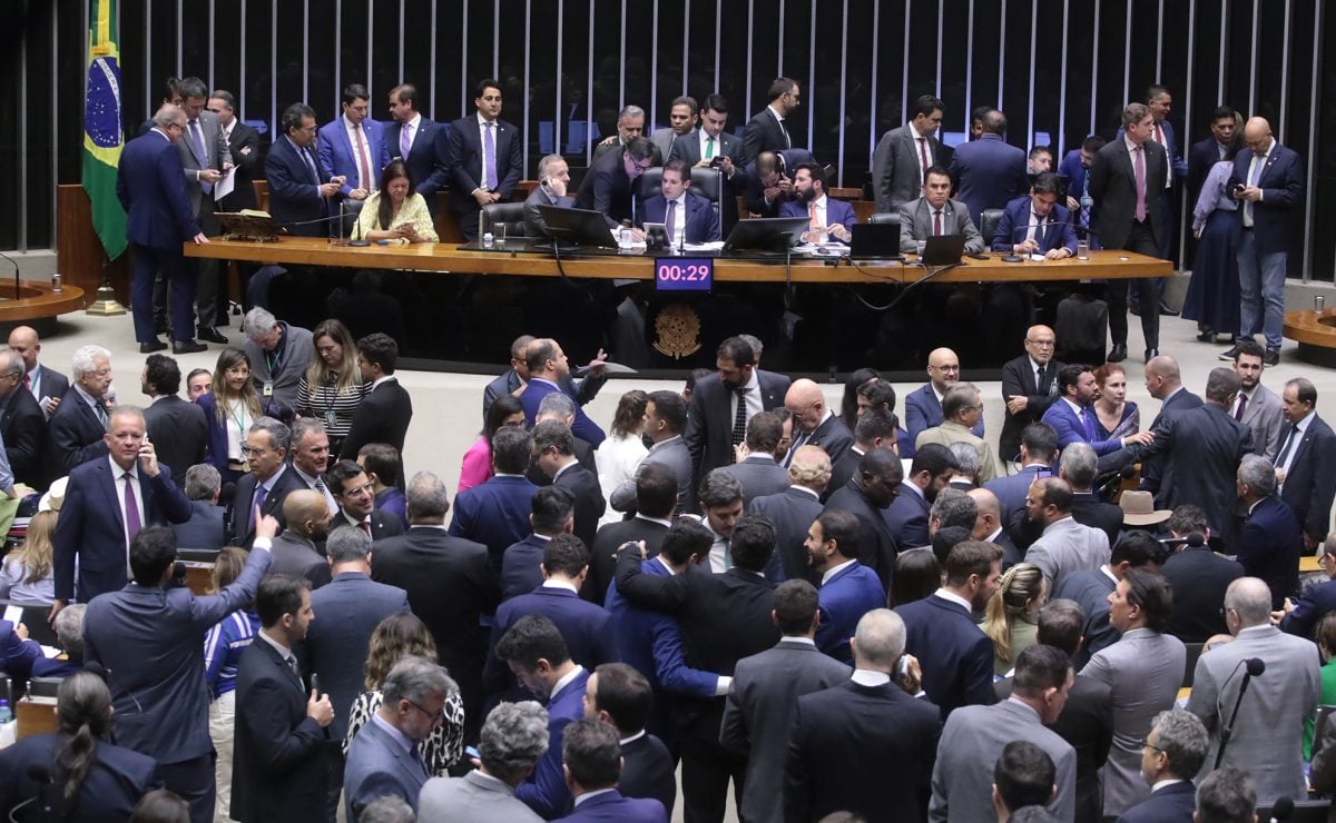 Câmara aprova ampliação do número de deputados; texto vai ao Senado