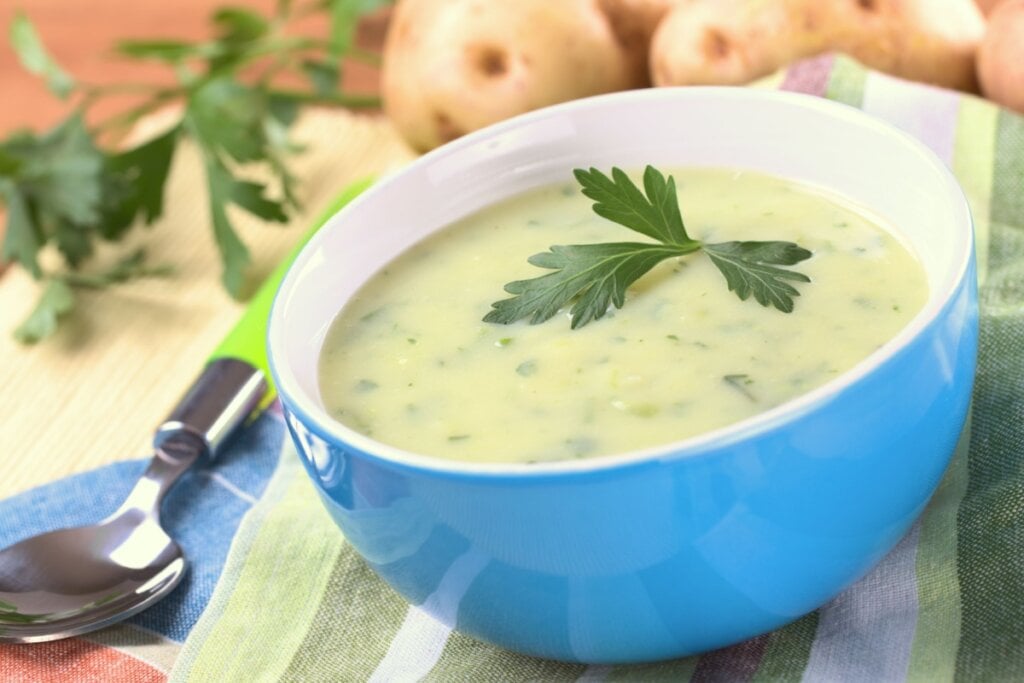 6 receitas de sopas cremosas para espantar o frio – CartaCapital