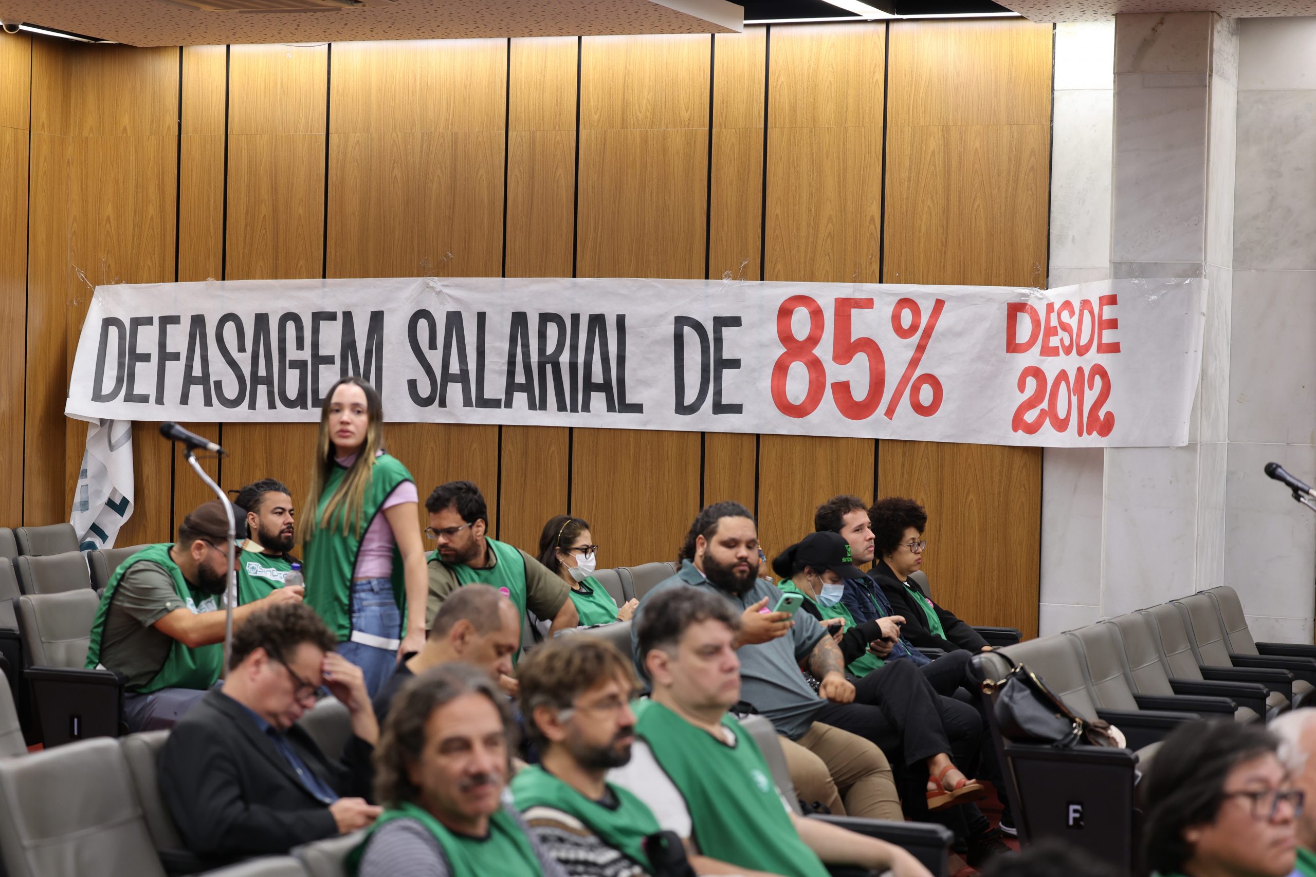 Com defasagem salarial em 85%, servidores do meio ambiente de MG ameaçam entrar em greve