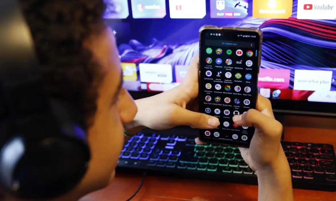 Consulta pública sobre regulação de redes sociais vai até o dia 17 – Brasil de Fato