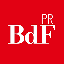 https://www.brasildefato.com.br/2025/06/03/erramos-seed-nao-informou-sobre-apoio-a-familia-da-professora-que-faleceu-dentro-da-escola/ERRAMOS: SEED não informou sobre apoio à família da professora que faleceu dentro da escola