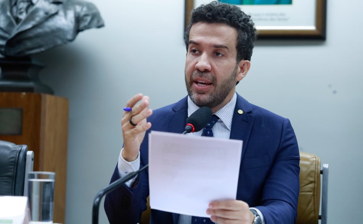 Fux pede a Janones comprovação de pagamento do acordo no caso da rachadinha – CartaCapital