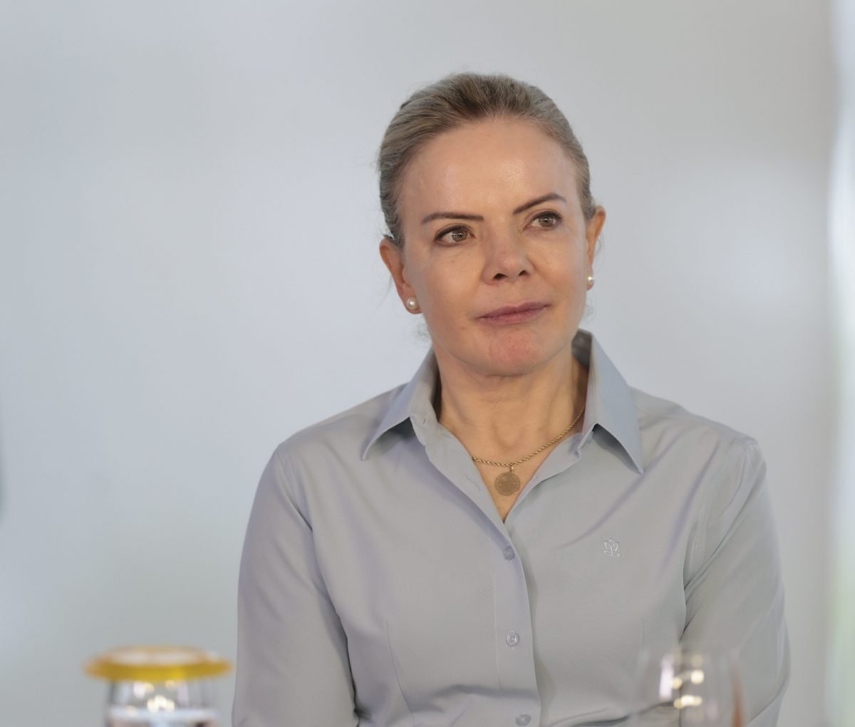 'Incompreensível', diz Gleisi sobre a decisão do Copom de elevar a Selic a 15% – CartaCapital