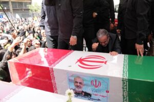 Irã dá adeus com honras de Estado a militares e cientistas mortos na guerra com Israel – CartaCapital