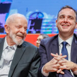 Lula promete gás grátis e crédito para reforma