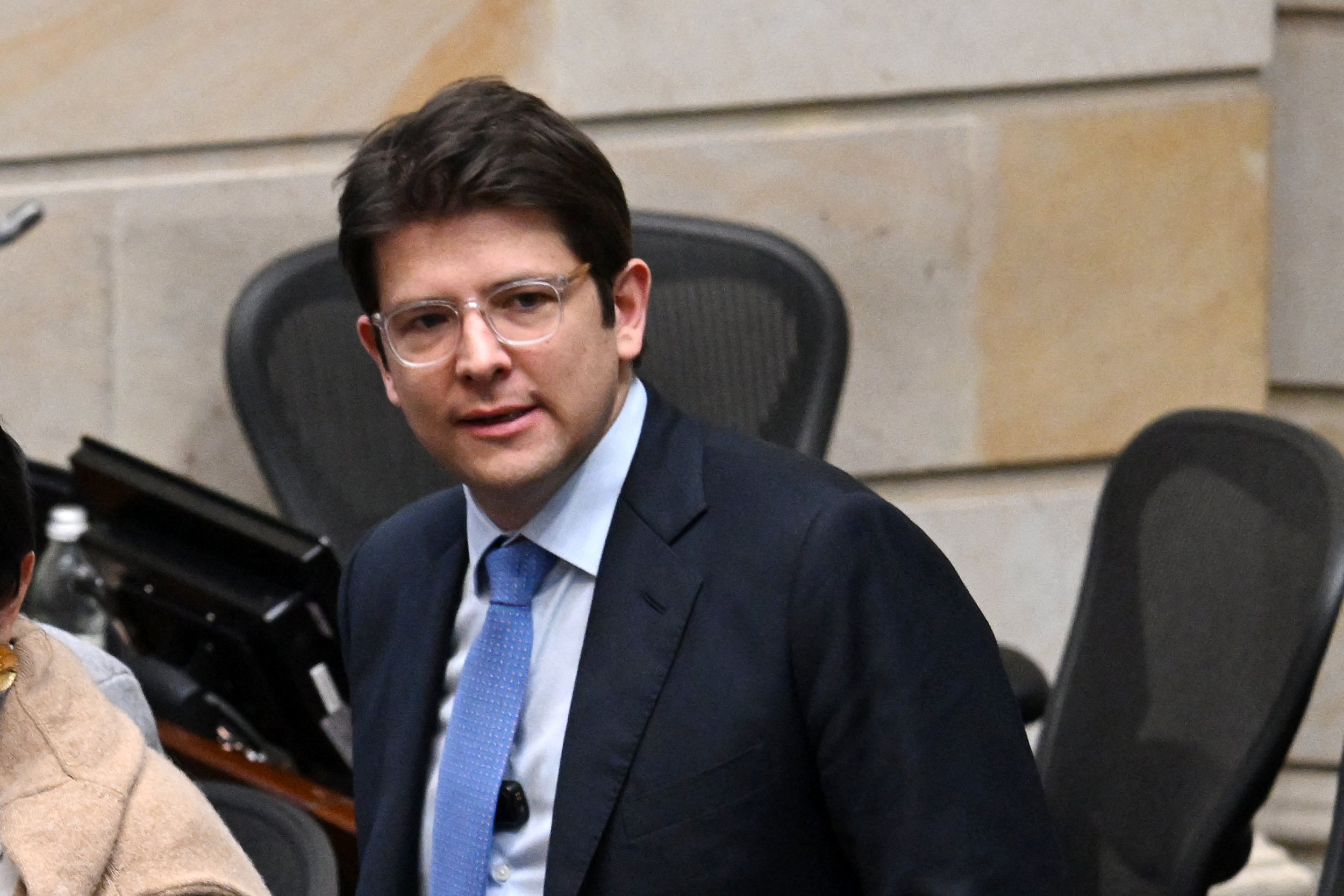 Pré-candidato à presidência da Colômbia passa por cirurgia e segue internado após ser baleado; Petro promete investigação – Brasil de Fato