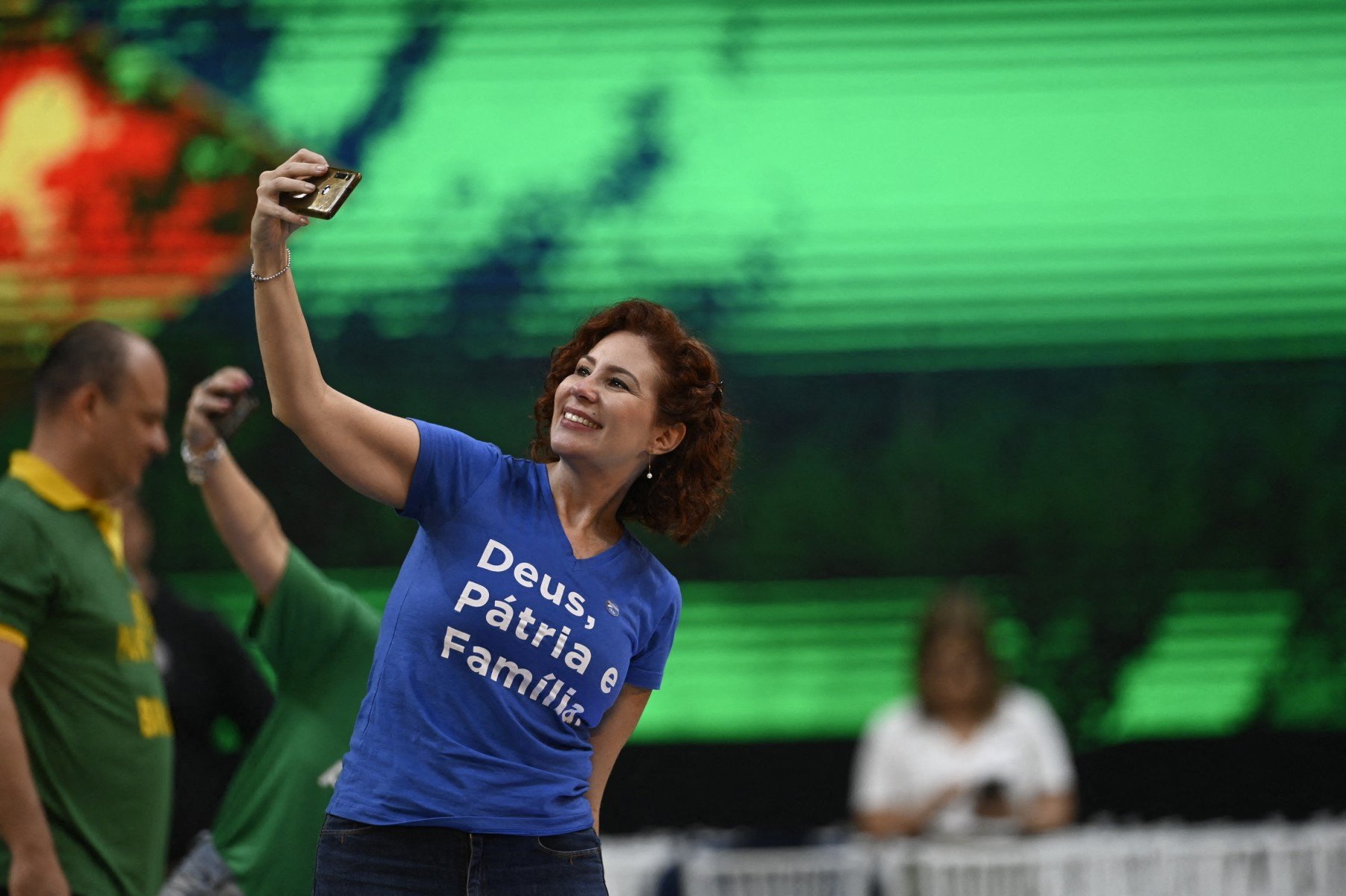 Rede social X pede liberação de perfil de Carla Zambelli, que deve perder mandato – Brasil de Fato