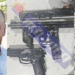 homem que utilizava distintivos falsos da Polícia Civil é preso com submetralhadora durante operação na localidade Vila Verde