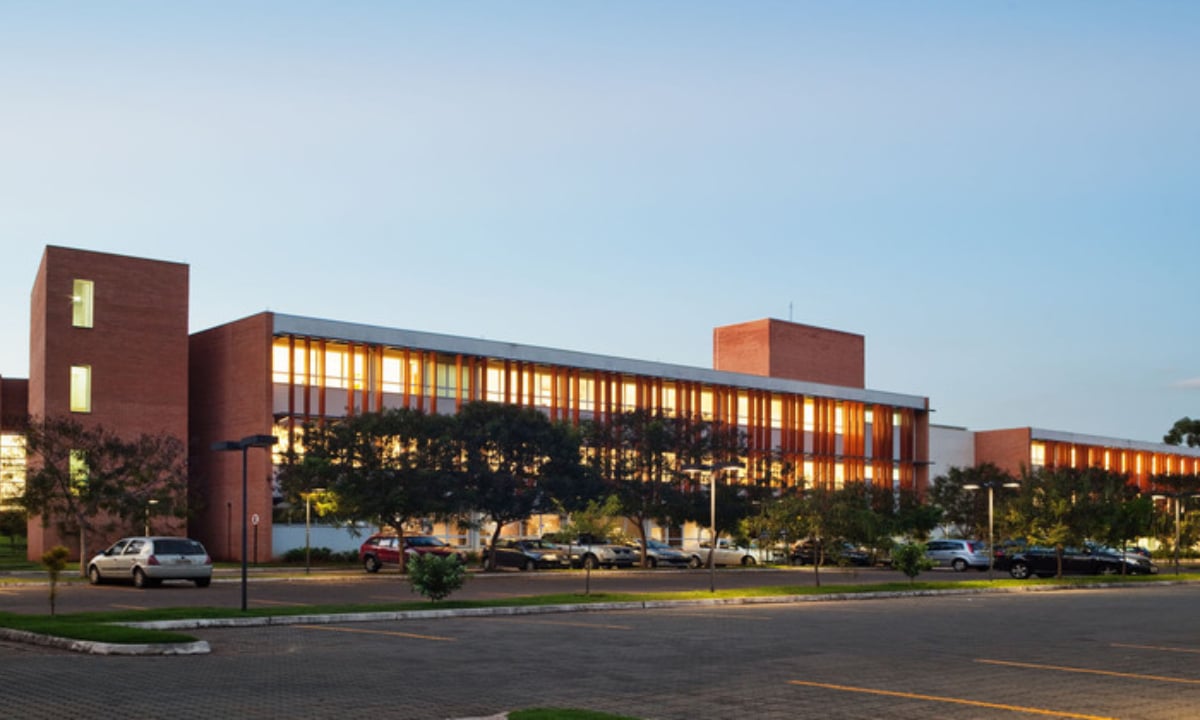 Café, chibata e diploma – CartaCapital