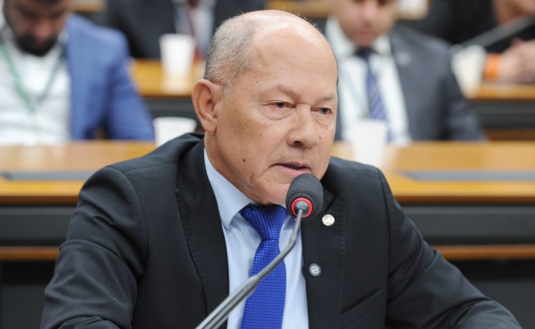 Audiência Pública - Crise humanitária no Território Yanomami e a atual situação de saúde dos povos na região. Dep. Coronel Chrisóstomo (PL-RO)