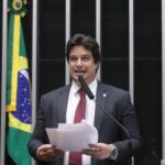Comissão aprova programa de emprego no turismo para beneficiário do Bolsa Família – Notícias