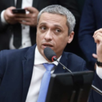 Justiça do DF nega punir bolsonarista por ofensas machistas a Gleisi Hoffmann – CartaCapital