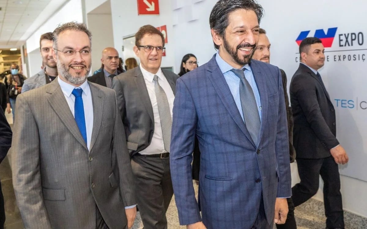 MP considera ilegal tentativa de Nunes de afastar 25 diretores de escolas – CartaCapital