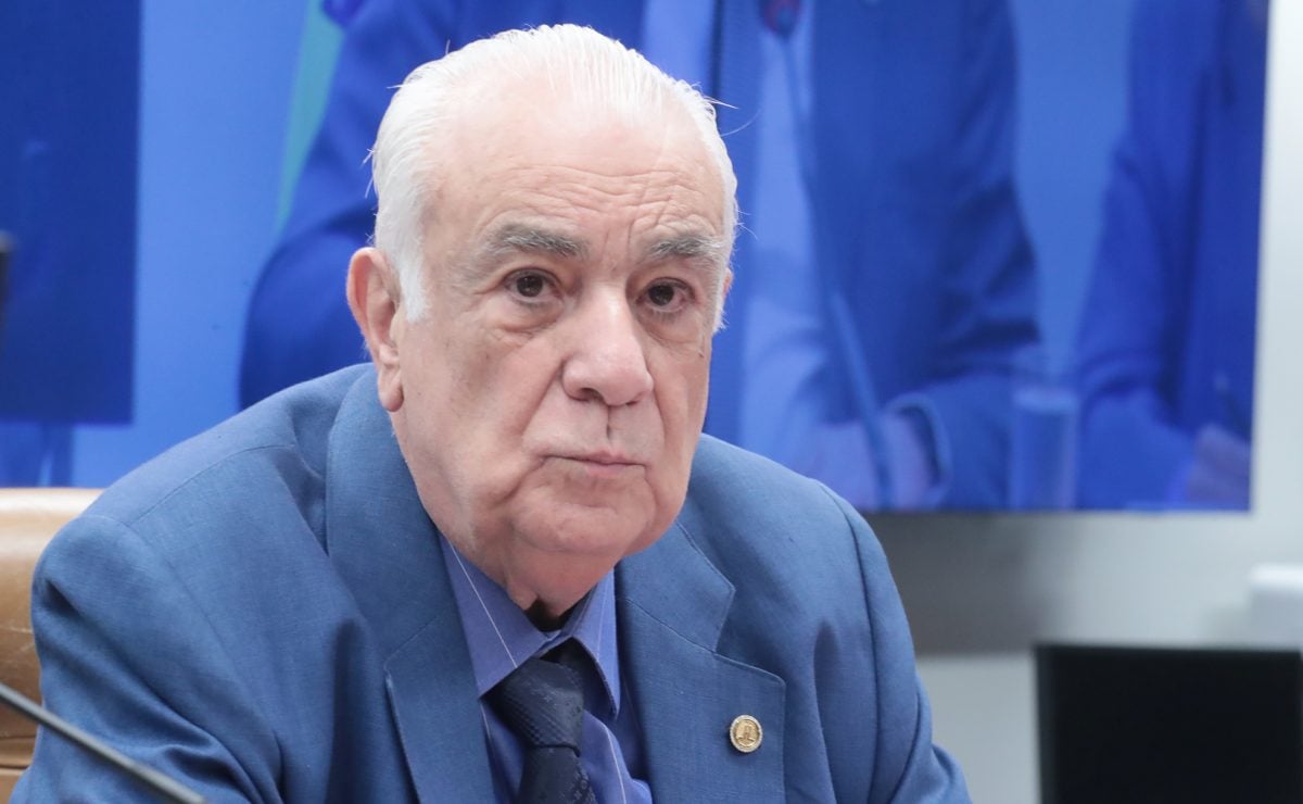 'Precisa ser menos filho e mais parlamentar' – CartaCapital