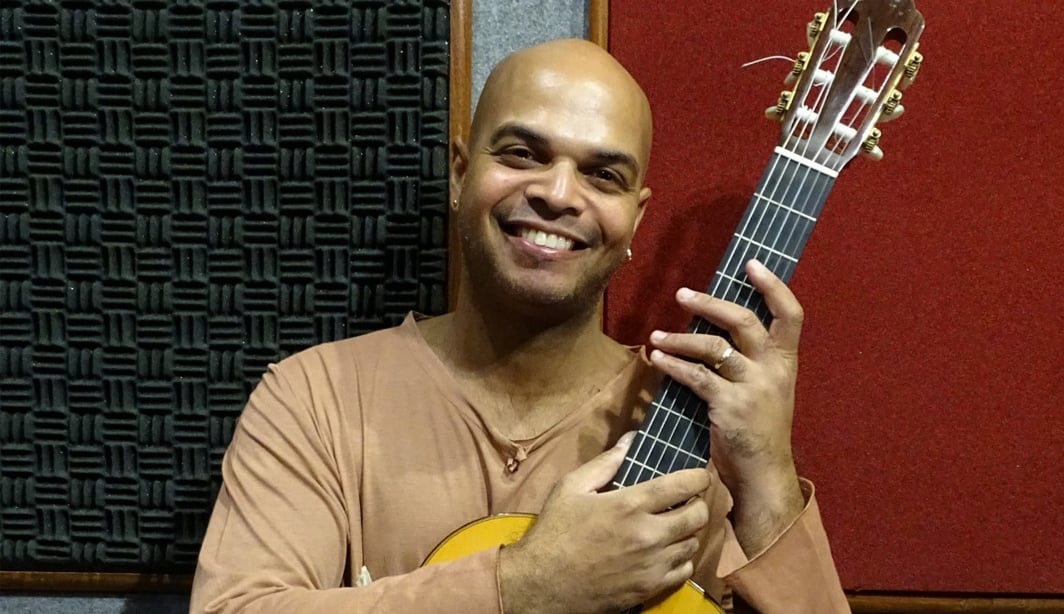 Substituir Hélio Delmiro é tão grande quanto tocar com meu pai, diz Marcel Powell – CartaCapital