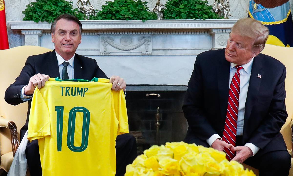 Tarifaço de Trump não serve sequer para ajudar Bolsonaro, diz colunista do 'Financial Times' – CartaCapital