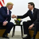 Trump cita Bolsonaro em texto que oficializou o tarifaço contra o Brasil