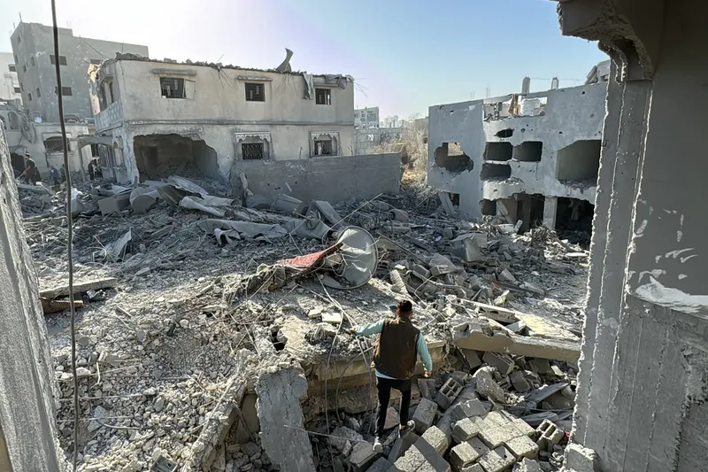 ‘Não muda uso da fome como arma’, professor critica anúncio de Israel de 'pausa tática' em Gaza