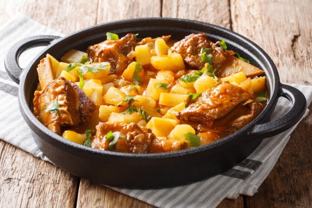 5 receitas incríveis de costela para o Dia dos Pais – CartaCapital