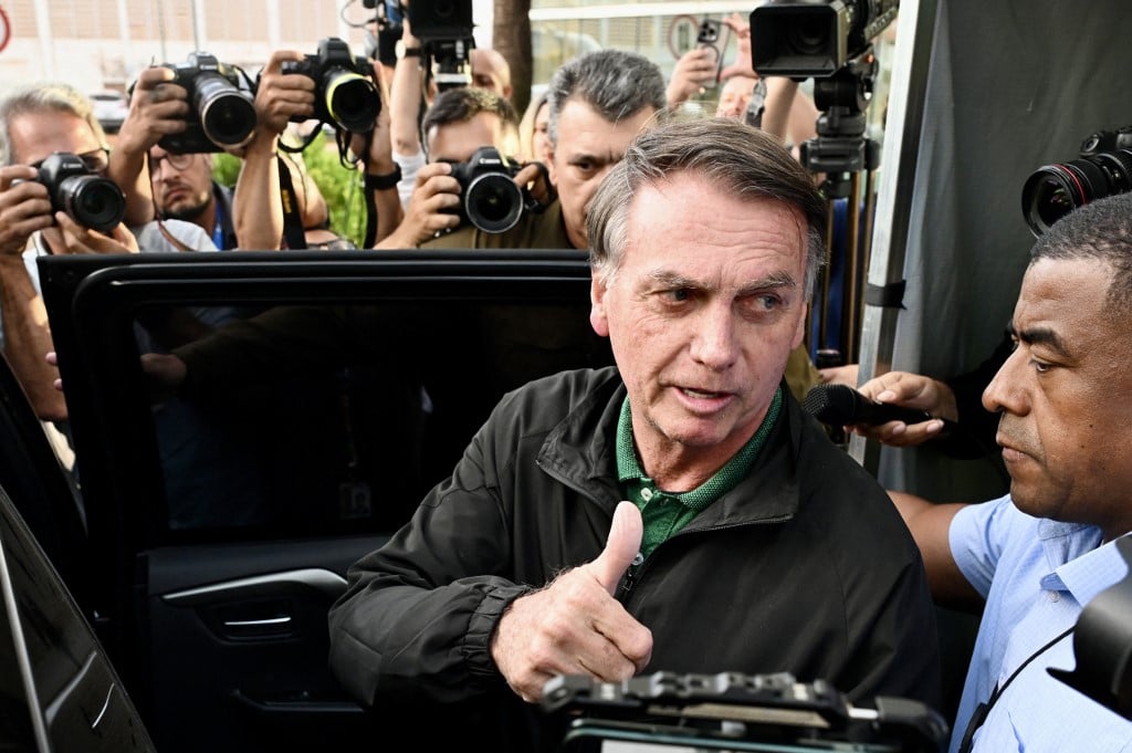 Após 5 horas, Bolsonaro é liberado de hospital; exames apontaram infecção e quadro de gastrite – CartaCapital