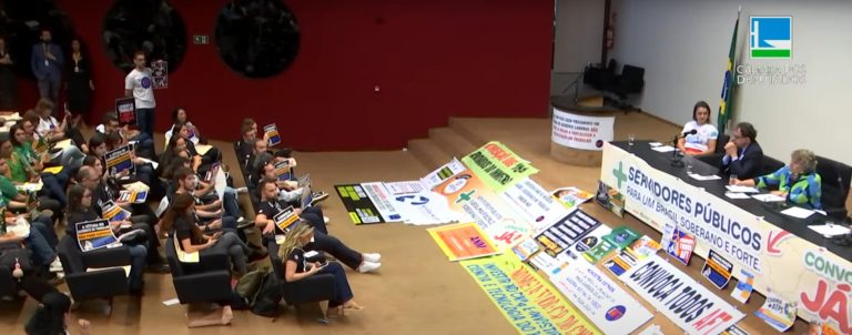 Aprovados no Concurso Público Nacional Unificado pedem nomeação imediata - Notícias