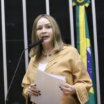 Câmara aprova projeto que libera pagamentos congelados a servidores em razão da pandemia – Notícias