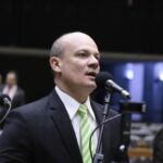 Comissão aprova fim da exigência de junta médica em divergência com plano de saúde – Notícias