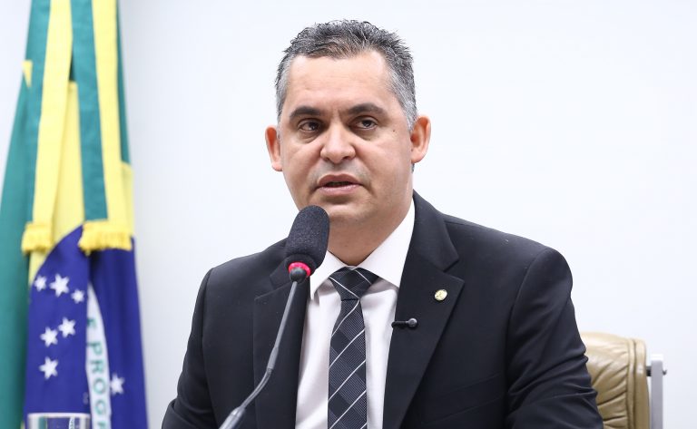 Audiência Pública - Criação de Marco Legal da Criação de Pássaros no Brasil. Dep. Gilson Daniel (PODE - ES)