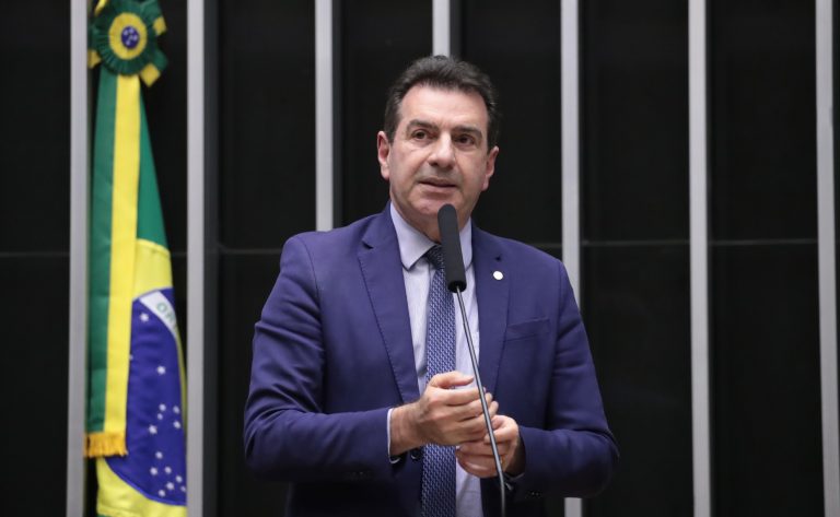 Deputado Cobalchini (MDB-SC) fala no Plenário da Câmara dos Deputados
