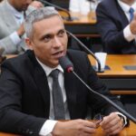 Comissão aprova proibição de selo postal em homenagem a partido e organização criminosa – Notícias