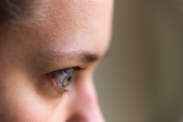 Close up de olho - ocular