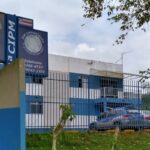 homem é encontrado morto com perfuração de arma de fogo