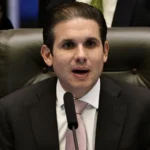 Hugo Motta anuncia comissão geral para discutir reforma administrativa na próxima semana