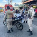 homem que estaria praticando assaltos fica ferido, tenta correr, mas cai no chão em São Cristóvão; SAMU é acionado