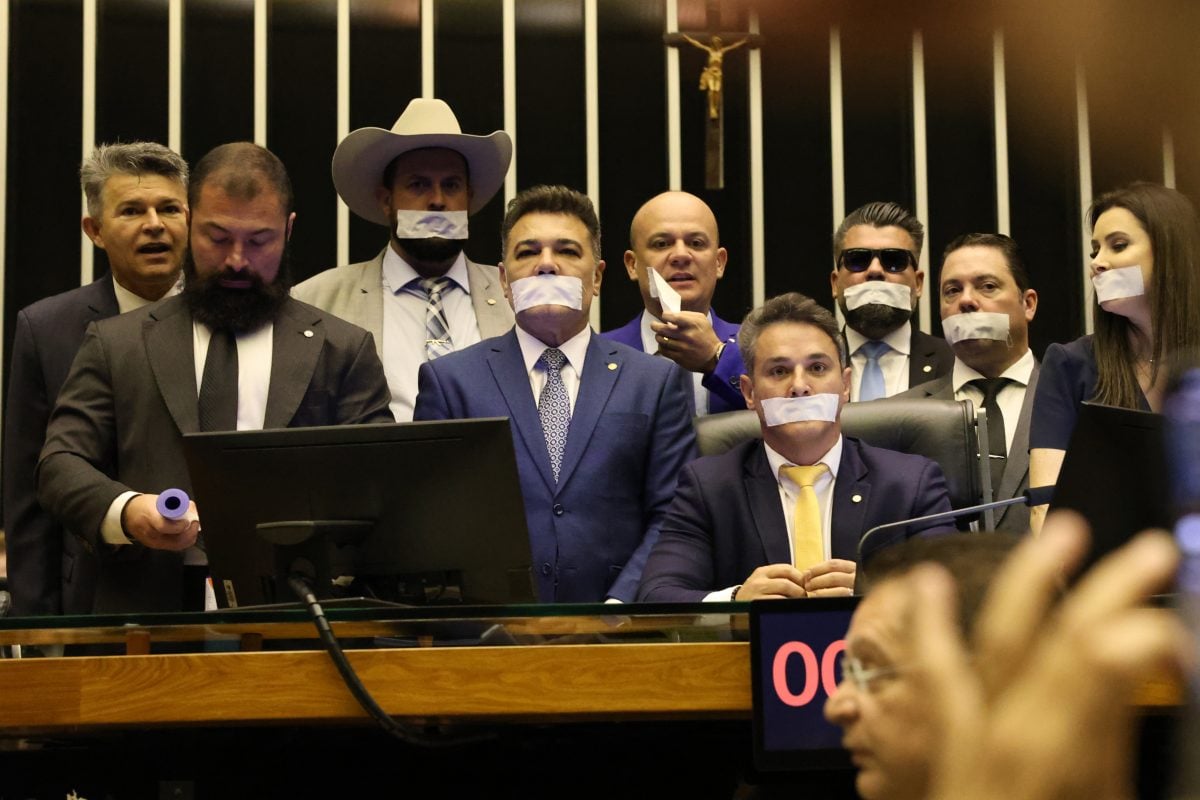Motta cancela sessão da Câmara após ocupação bolsonarista e convoca reunião de líderes – CartaCapital