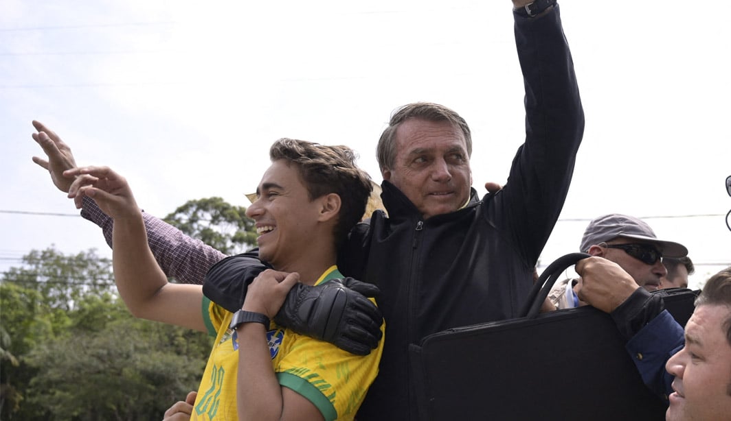Nikolas Ferreira pede autorização ao STF para visitar Bolsonaro em prisão domiciliar – CartaCapital