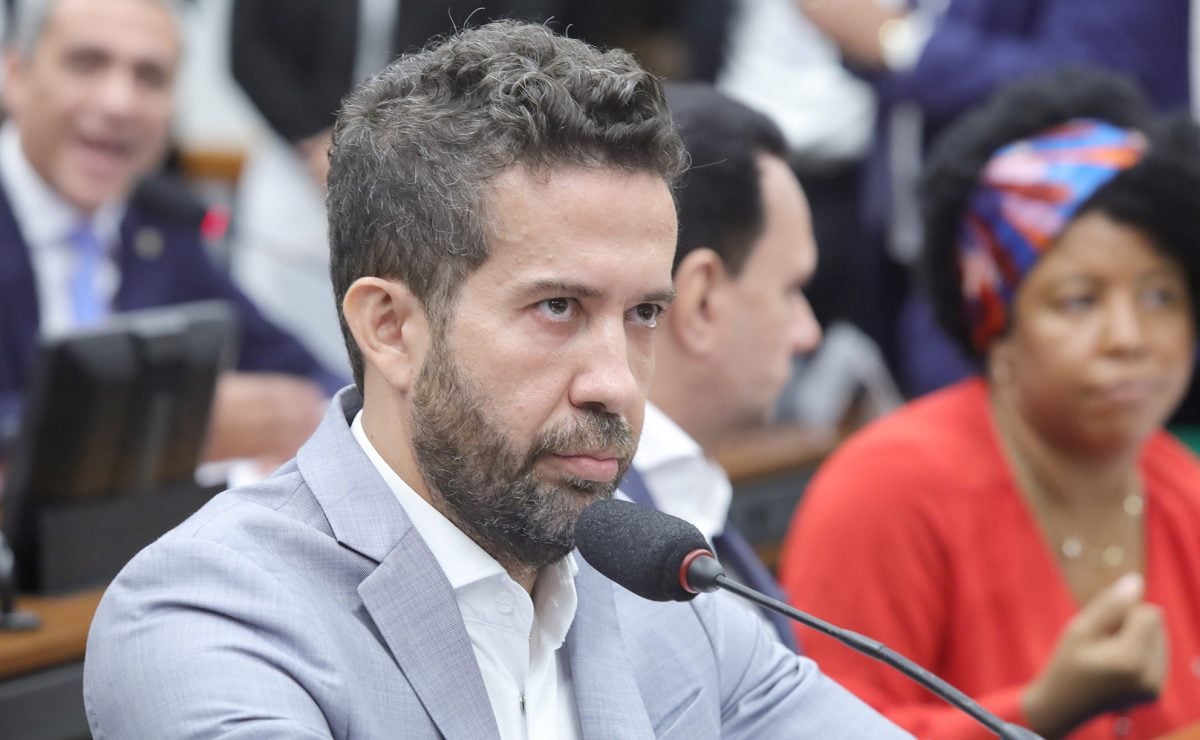 O novo sorteio para escolher o relator de processo contra André Janones na Câmara – CartaCapital