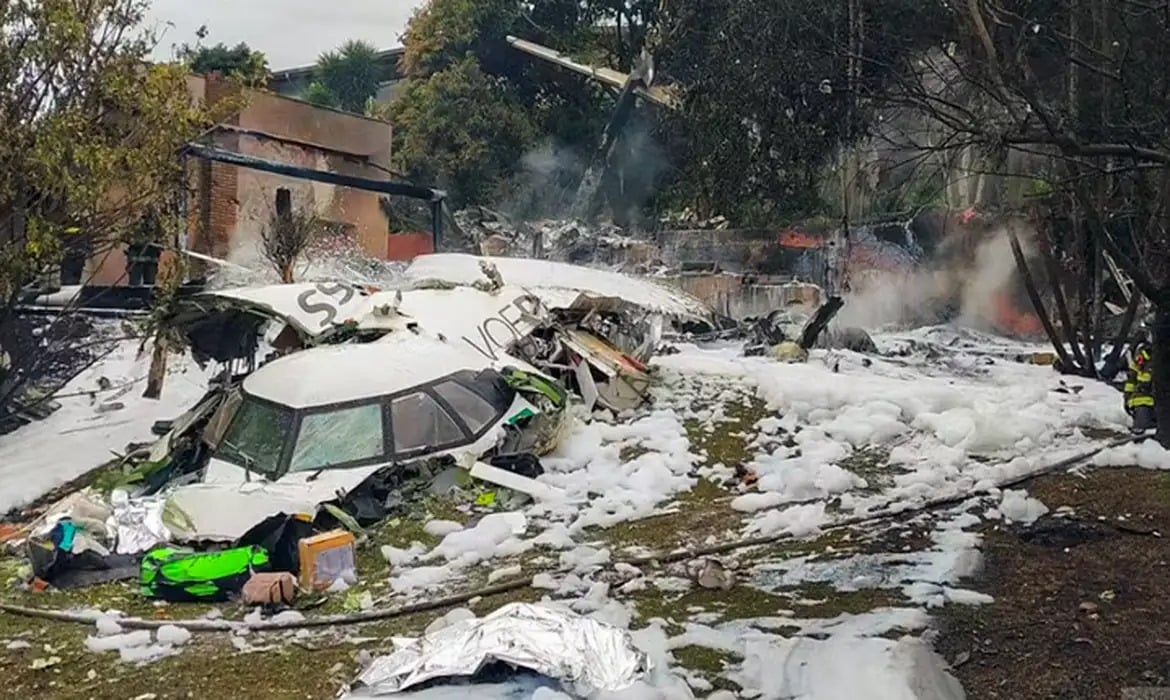 Piloto alertou para problema em avião da Voepass na véspera do acidente, diz site – CartaCapital