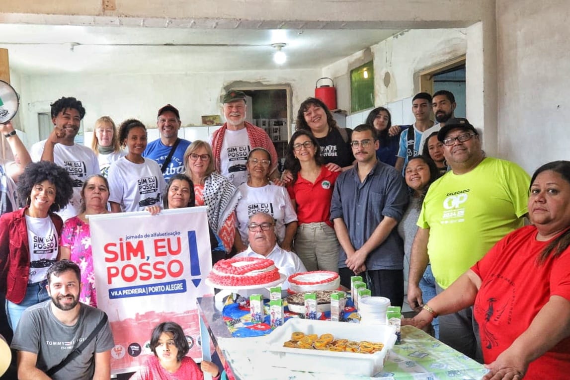 Projeto Sim, Eu Posso! celebra primeira formatura em Porto Alegre: 'Se não fosse vocês, eu não estaria aqui lendo esta carta'