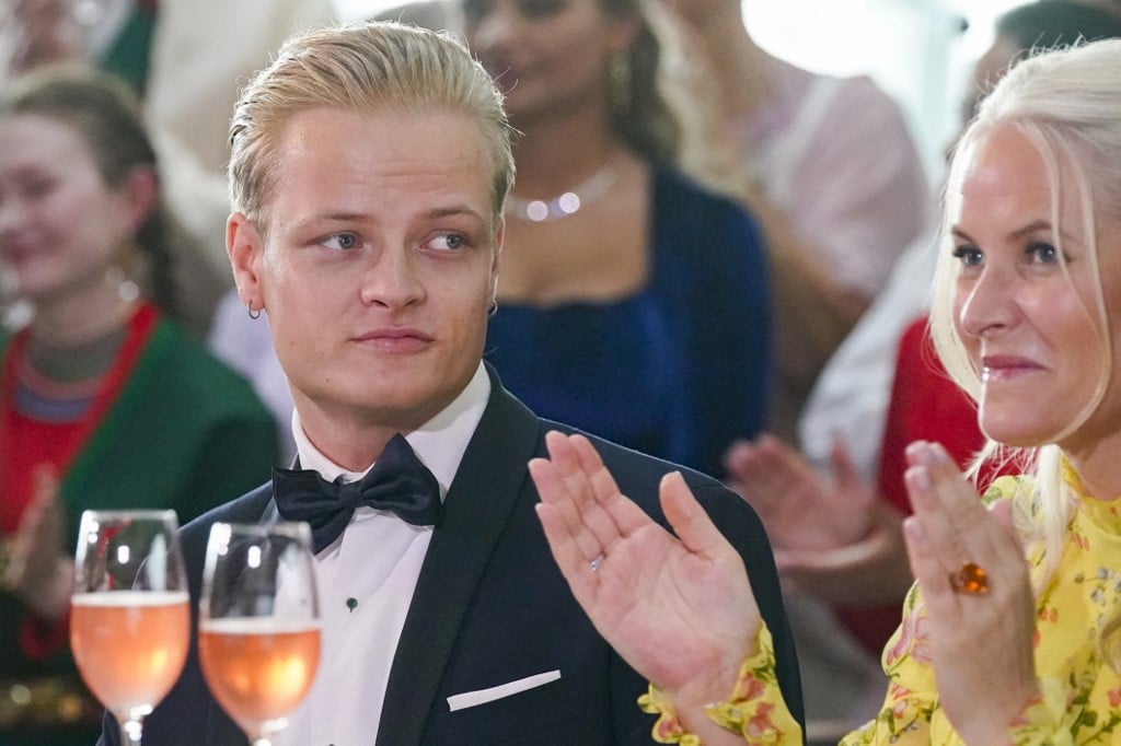 Quem é Marius Borg Høiby, filho mais velho da princesa da Noruega acusado de quatro estupros – CartaCapital