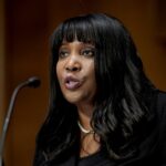 Trump anuncia a demissão de Lisa Cook, diretora do Fed