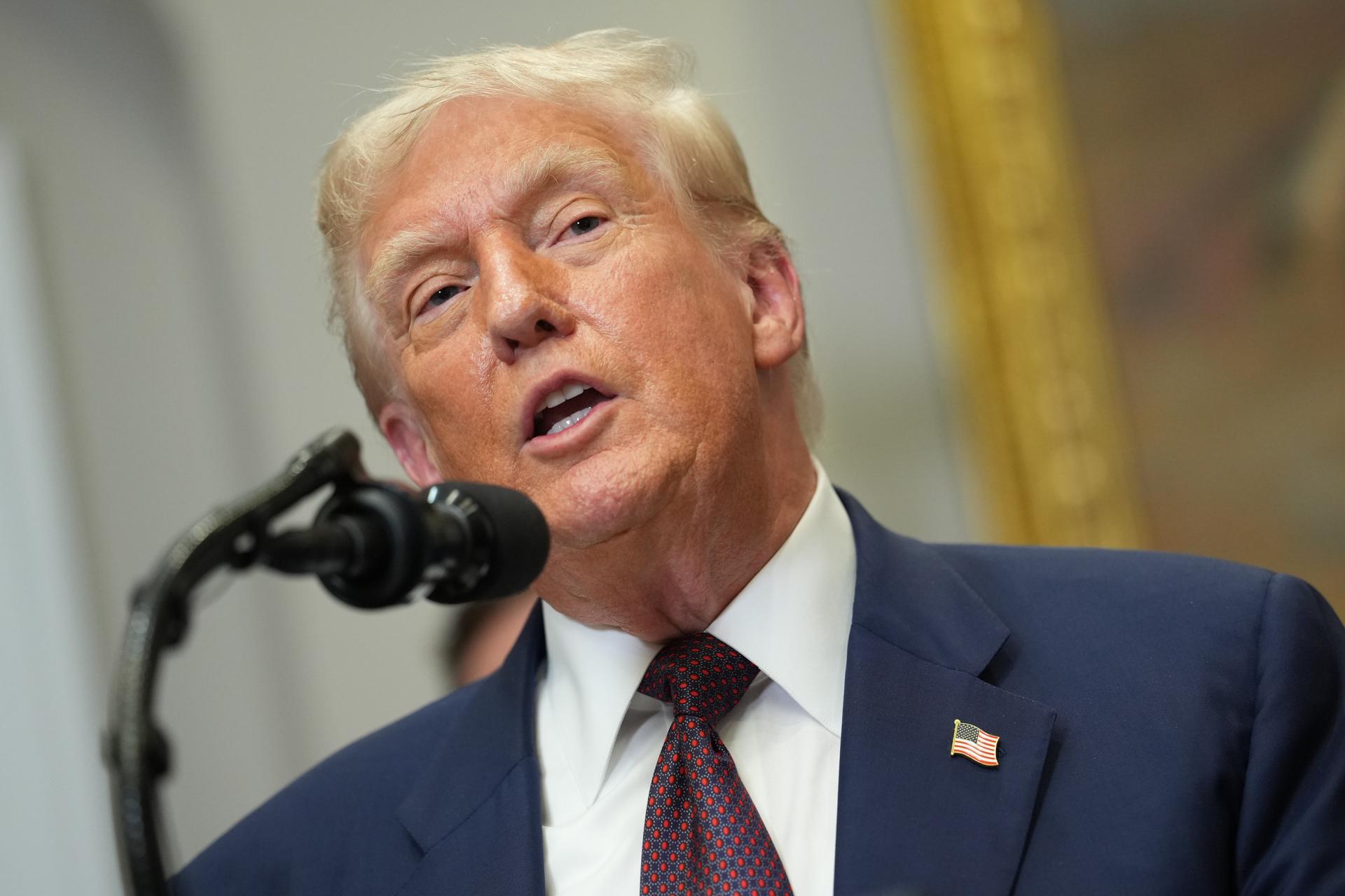 Trump prepara tarifas para o setor de móveis