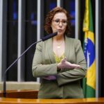 Zambelli faz greve de fome e bateu a cabeça antes de audiência, diz defesa – CartaCapital
