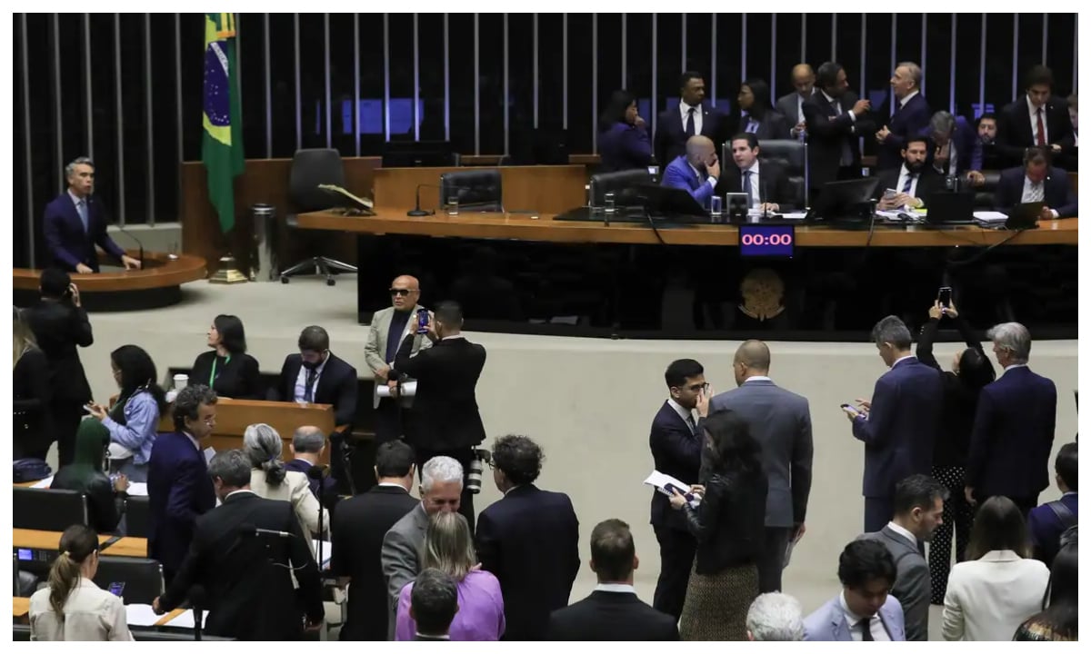 Aprovada urgência de PL que libera R$ 1,5 bi para saúde e educação – CartaCapital