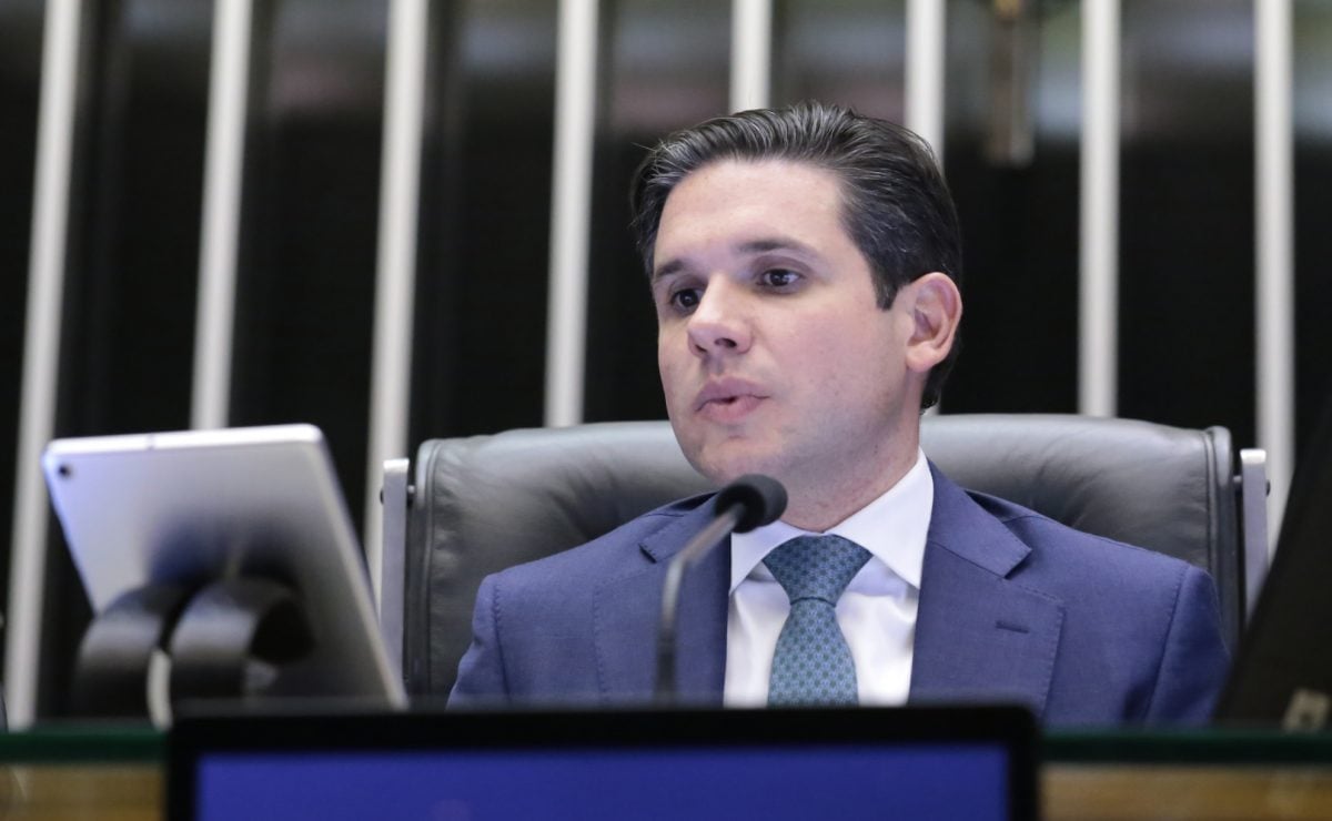 Avanço da PEC da Blindagem acontece após ‘atropelos e abusos’ contra deputados, diz Motta – CartaCapital
