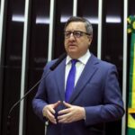 Câmara aprova projeto que proíbe cobrança para sindicatos na folha de aposentados do INSS – Notícias