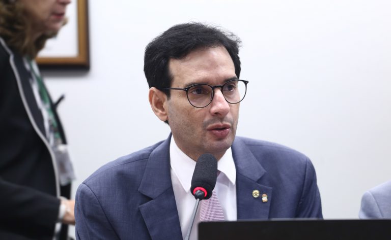 Audiência Pública - Regulamentação dos trabalhadores por aplicativo. Dep. Léo Prates (PDT - BA)