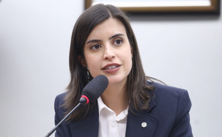 Comissão aprova pensão especial a vítimas de ataques em escolas – Notícias
