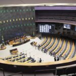Deputados analisam MP que cria o programa Agora Tem Especialistas; acompanhe – Notícias