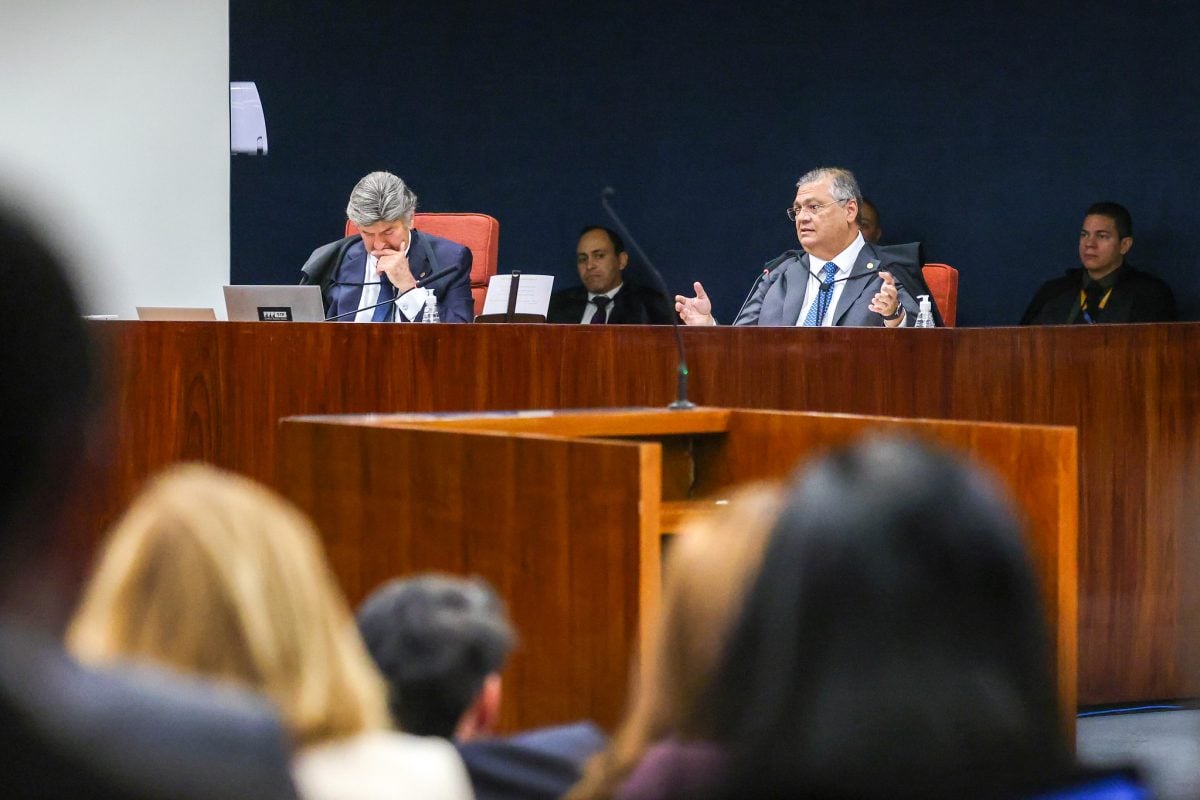 Dino rejeita pedido de advogado que usou voto de Fux para tentar soltar Bolsonaro – CartaCapital